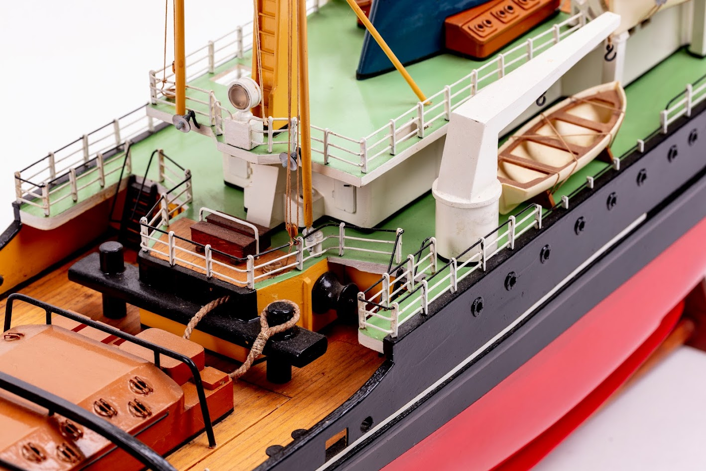 -image_Billing Boats_BB592_36