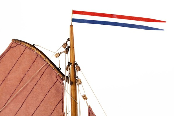 -image_Billing Boats_BB398_15