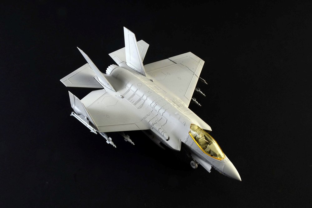 -image_Italeri_1469_12