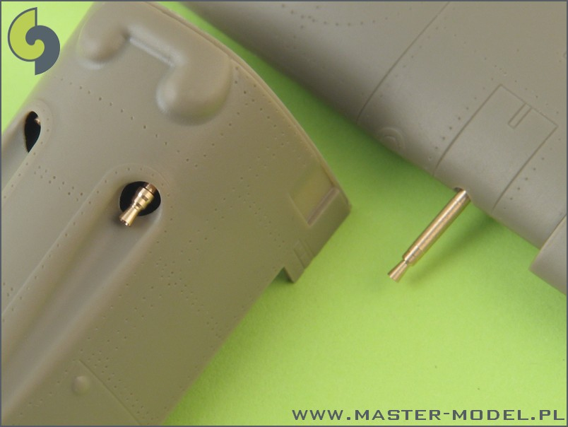 -image_Master_AM-32-005_2