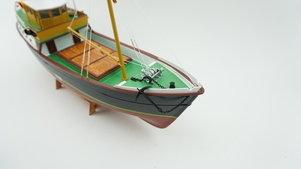 -image_Billing Boats_BB236_3