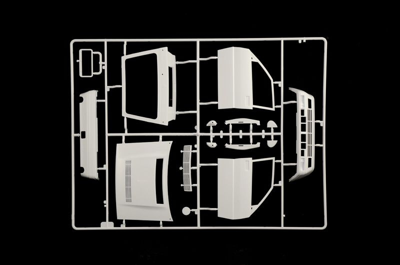 -image_Italeri_4720_24