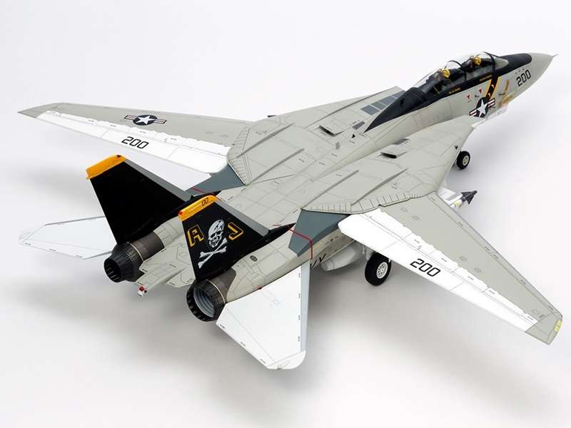 Myśliwiec Grumman F-14A Tomcat model do sklejania w skali 1:48, model Tamiya 61114_image_3-image_Tamiya_61114_3