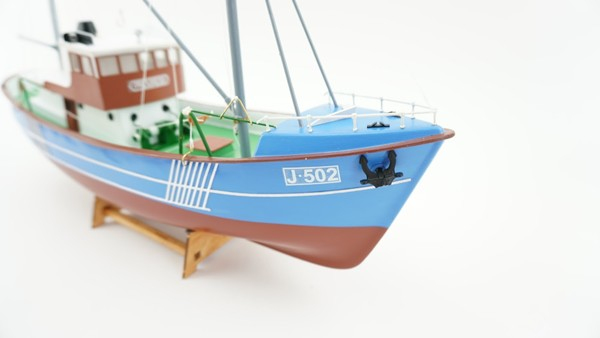 -image_Billing Boats_BB240_6