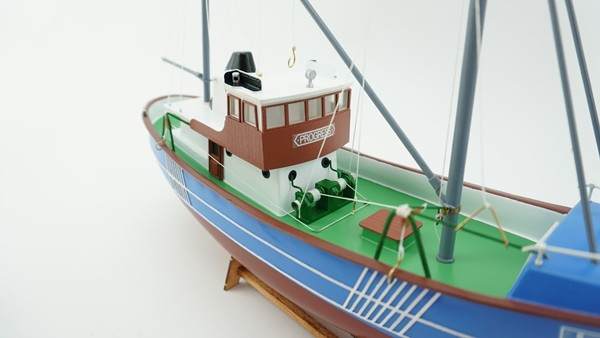 -image_Billing Boats_BB240_8