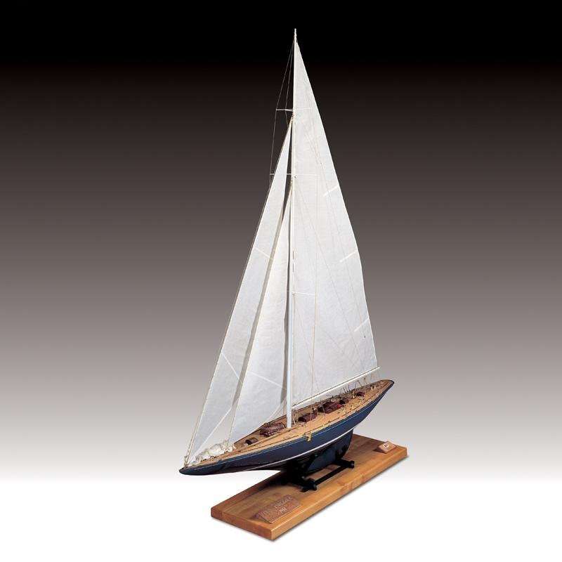 drewniany-model-do-sklejania-jachtu-endeavour-sklep-modeledo-image_Amati - drewniane modele okrętów_1700/82_1