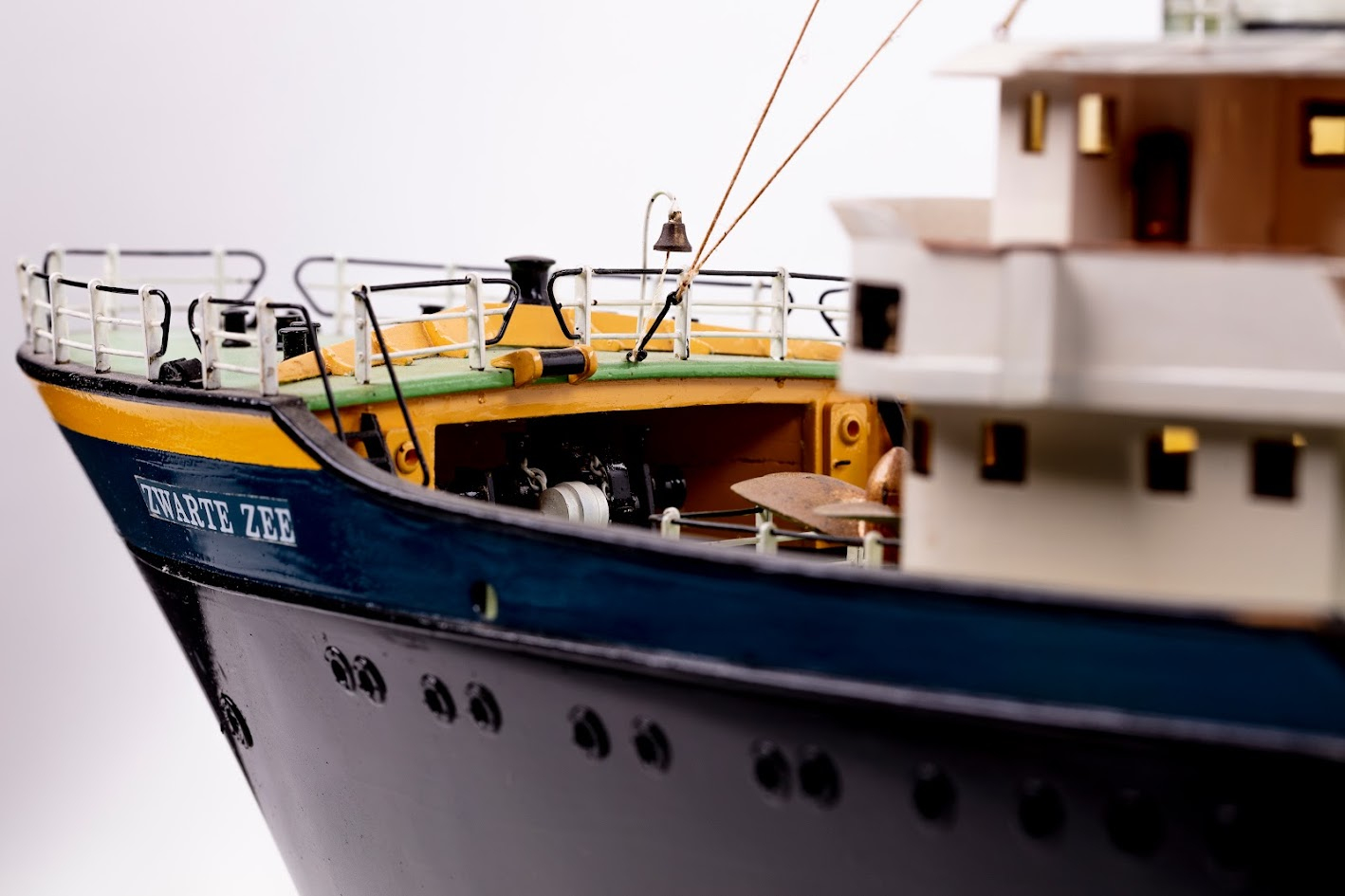 -image_Billing Boats_BB592_37