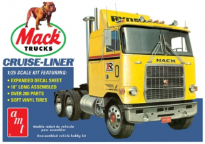 AMT 1062 Truck Mack Cruise-Liner Semi Tractor 1/25 