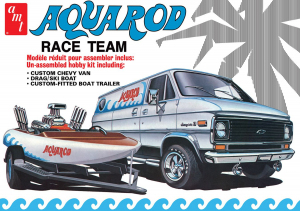 AMT 1338 Aquarod Race Team (Chevrolet Van & Ski Boat & Trailer) 1/25