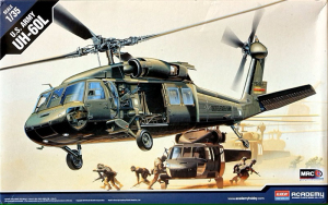 Academy 12111 US Army UH-60L Black Hawk 1/35