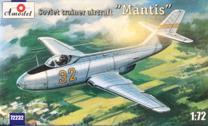 Soviet trainer aircraft Yak-32 Mantis Amodel 72232 in 1-72