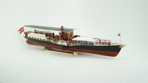 BB403 Hjejlen parowiec drewniany model Billing Boats
