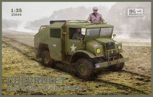 Chevrolet Field Artillery Tractor FAT-4 model IBG 35044 in 1-35