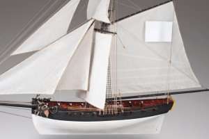 D009 Le Cerf wooden ship model kit