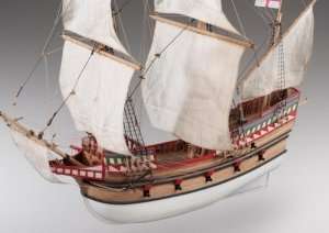 D017 Golden Hind wooden ship model kit