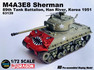 Die Cast Dragon Armor 63139 M4A3E8 Sherman 89th Tank Battalion Han River Korea 1951