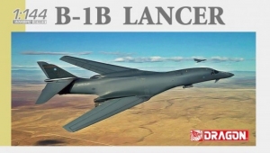 B-1B Lancer model Dragon 4624 in 1-144