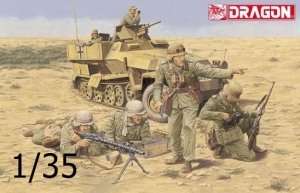 Afrika Korps Panzergrenadier El Alamein 1942 in scale 1-35 Dragon 6389