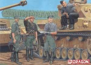 German Officers Kursk 1943 model Dragon 6456 in 1-35