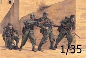 German Wiking Division Kovel 1944 in scale 1-35