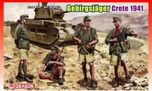Gebirgsjager Crete 1941 model Dragon 6742 in 1-35