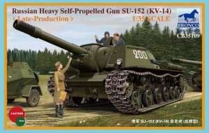 Soviet Heavy Self-propelled Gun SU-152 1:35