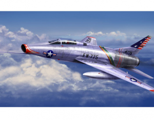 F-100C Super Sabre Trumpeter 01648 model 1-72