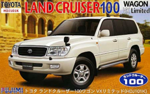 Toyota Land Cruiser 100 model Fujimi 038001 in 1-24