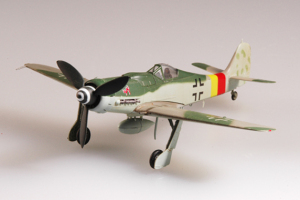 Gotowy model Focke-Wulf Fw190D-9 1945 Easy Model 37262
