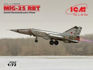 MiG-25 RBT Soviet Reconnaissance Plane model ICM 72172 