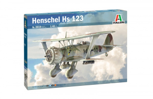 Henschel HS 123 model Italeri 2819 in 1-48
