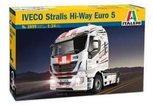 Italeri 3899 IVECO Stralis Hi-Way Euro 5