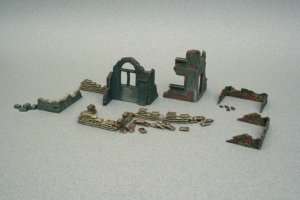 Walls and ruins in scale 1-72