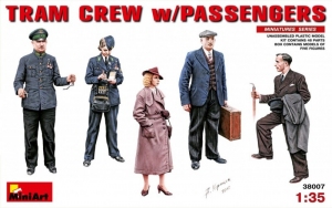 Tram Crew with Passengers model MiniArt 38007 in 1-35