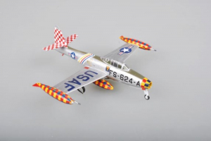 Die Cast F-84E Thunderjet Easy Model 37107 in 1-72