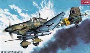 Model Academy 12450 Junkers JU-87G Stuka Tank Buster 