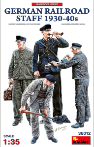 Model MiniArt 38012 German Railroad Staff 1930-40s 