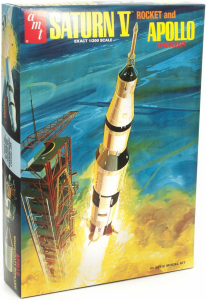 Model Saturn V Rocket AMT 1174 scale 1:200