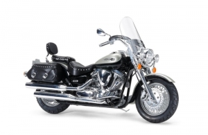 Yamaha XV1600 RoadStar Custom model Tamiya 14135 in 1-12