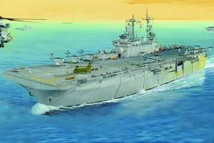 USS Wasp LHD-1 in 1:700 Hobby Boss 83402
