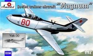 Yak-30 - Magnum - Soviet training aircraft scale 1:72