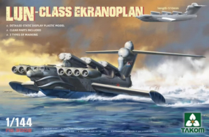 LUN-Class Ekranoplan model Takom 3002 in 1-144