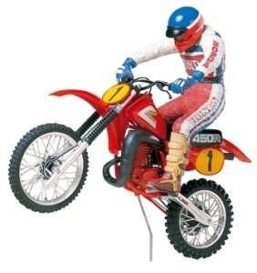 Tamiya 14018 Honda CR450R Motocrosser w/RIDER