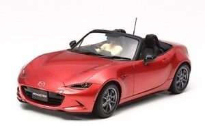 Tamiya 24342 Mazda Roadster MX-5
