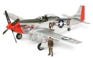 Tamiya 25151 North American P-51 D Mustang (Silver)