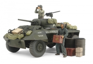US M8 Light Armored Car Greyhound model Tamiya 25196 in 1-35