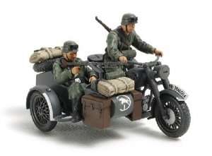 Tamiya 32578 German Motorcycle & Sidecar 