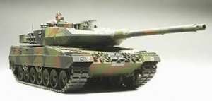 Tamiya 35271 Leopard 2 A6 Main Battle Tank