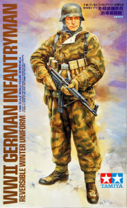Tamiya 36304 German Infrantryman (Reversible Winter Uniform) 1/16