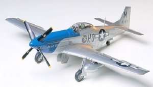 North American P-51D Mustang 8th AF in scale 1-48 Tamiya 61040